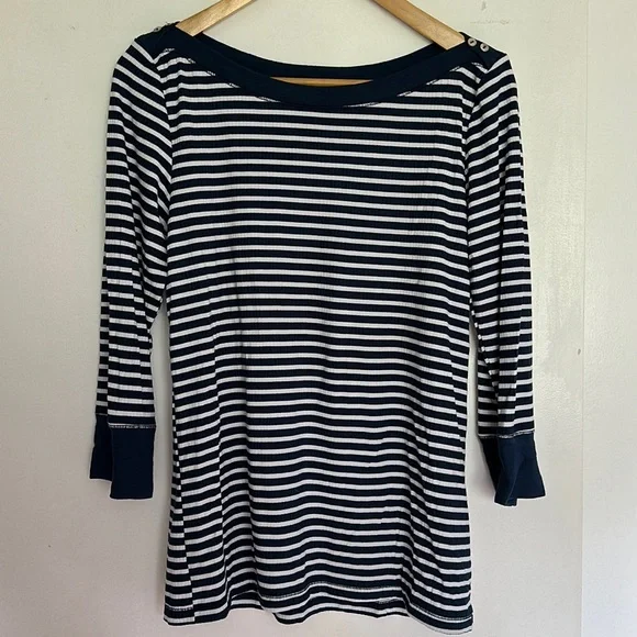 NWOT Akemi + Kin top - Picture 1 of 6